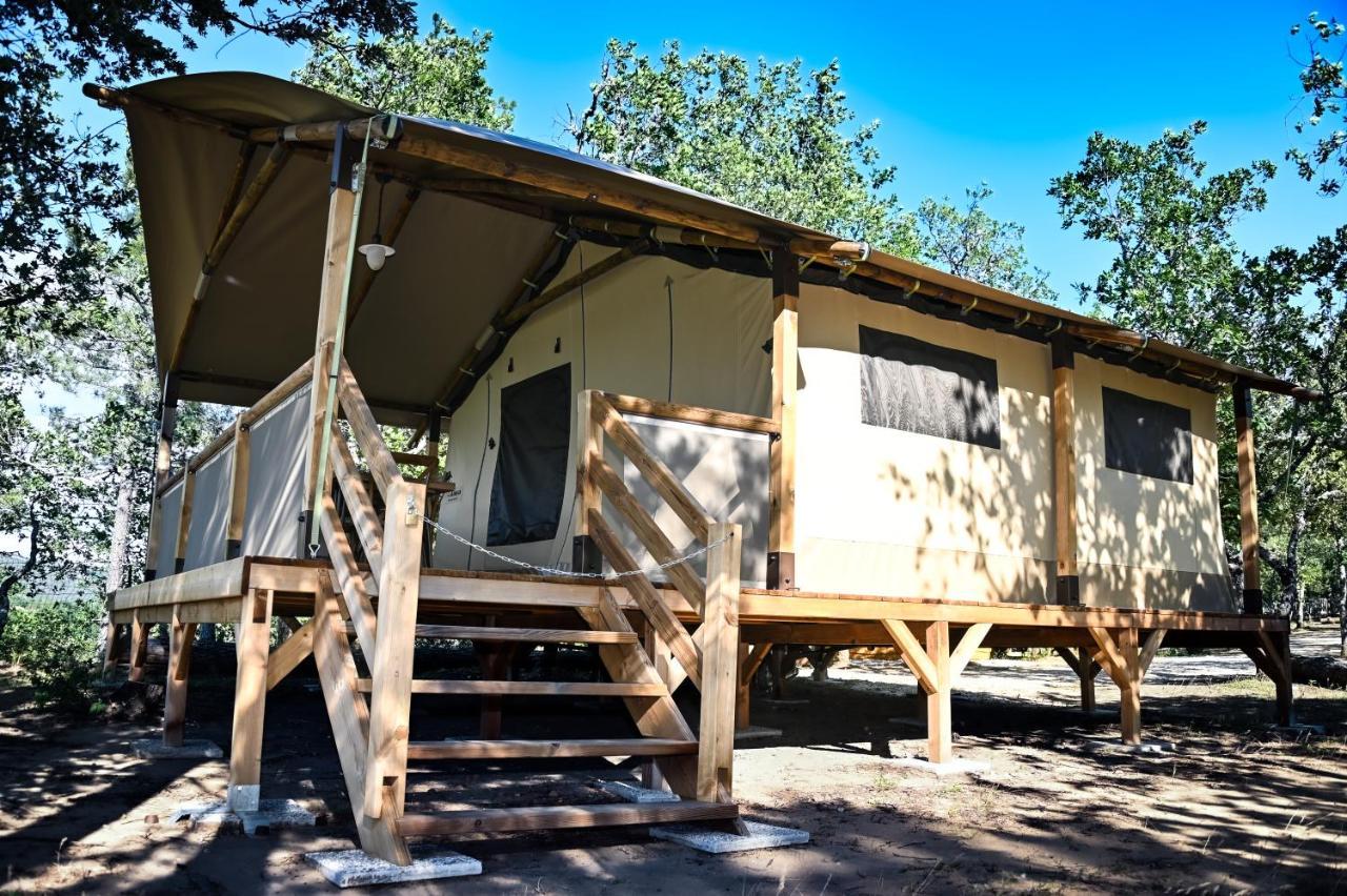 Camping Le Colorado รุสเทรล ภายนอก รูปภาพ