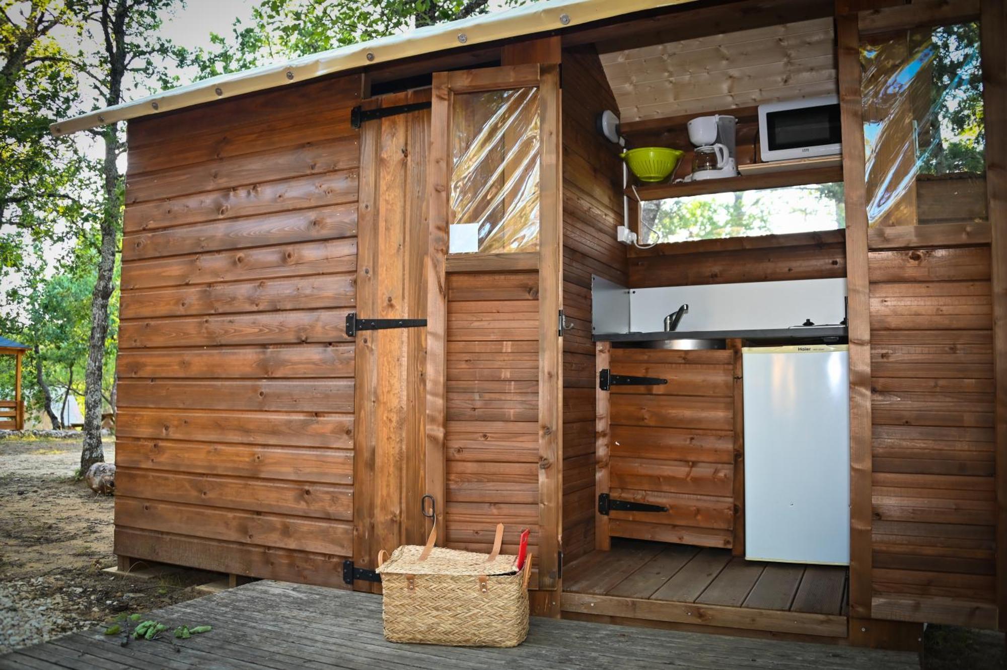Camping Le Colorado รุสเทรล ภายนอก รูปภาพ